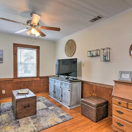 Galveston 'Blue Bungalow' - Walk To Beach! Exterior photo