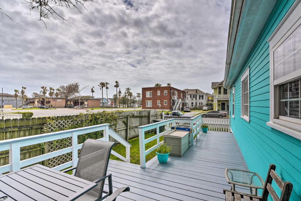'blue Bungalow' - Walk To Beach! Holiday home