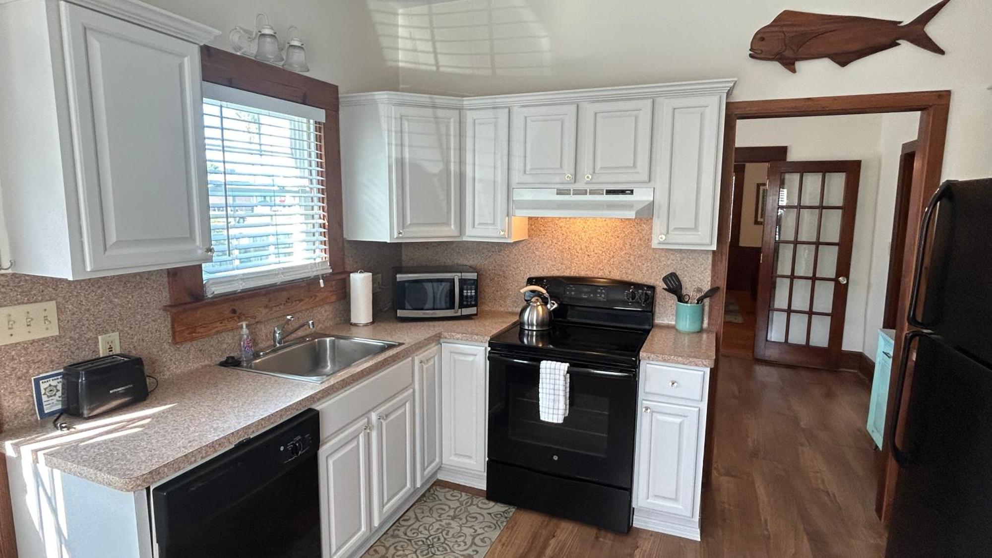 'blue Bungalow' - Walk To Beach! Holiday home Galveston